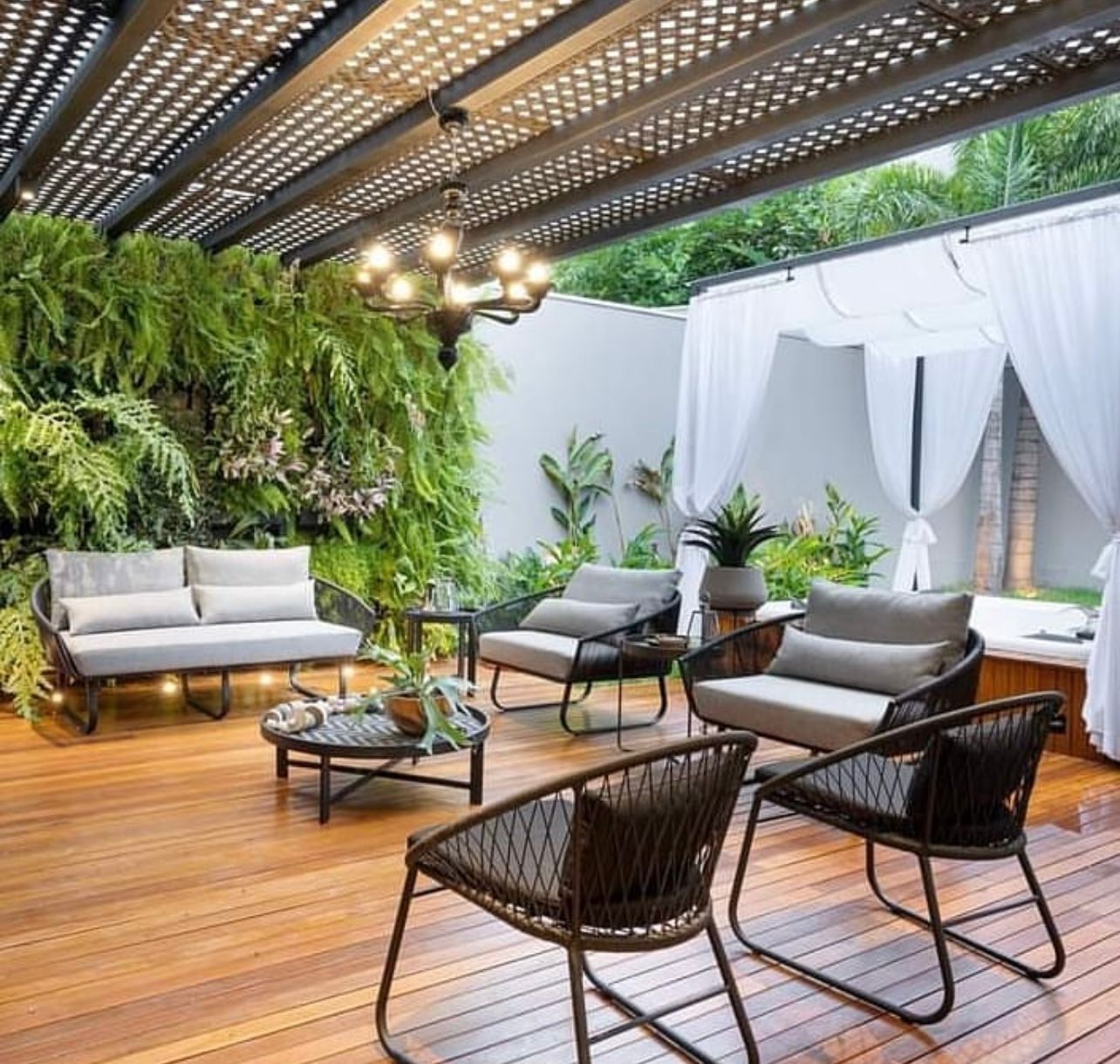 foto do anúncio Sun Lake - Casa em Condomínio 