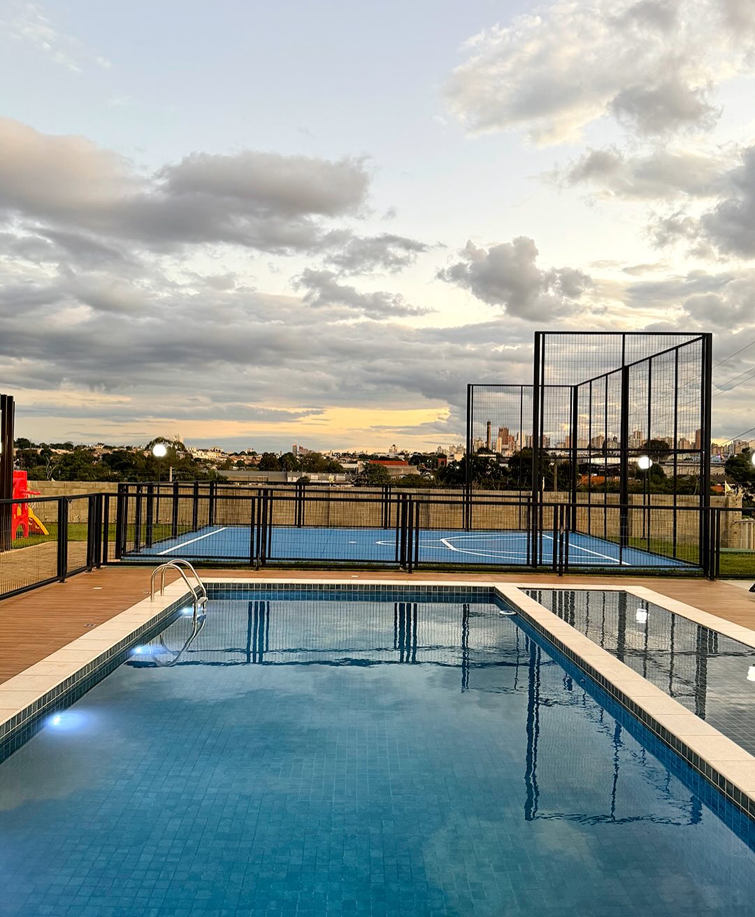 foto do anúncio Terrenos no Condomínio Portal de Veneza | Londrina | A partir de 125m² | Entrada facilitada (160x)