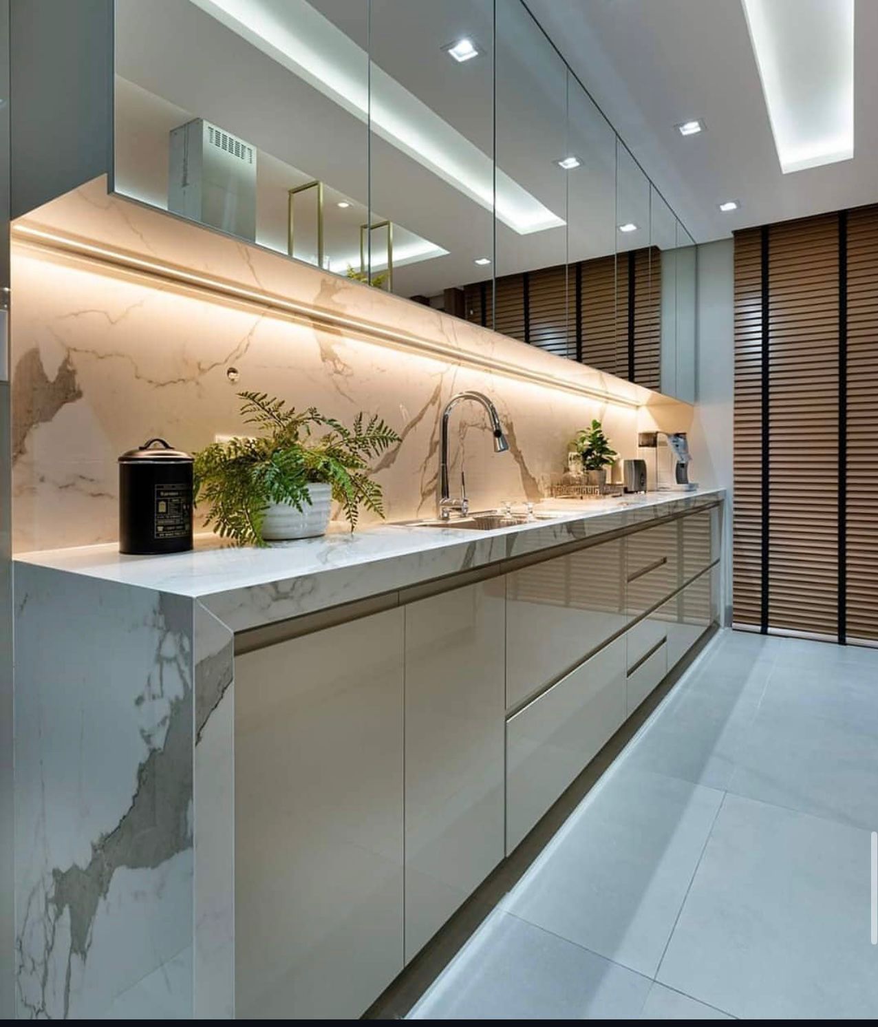 foto do anúncio Sun Lake - Casa em Condomínio 