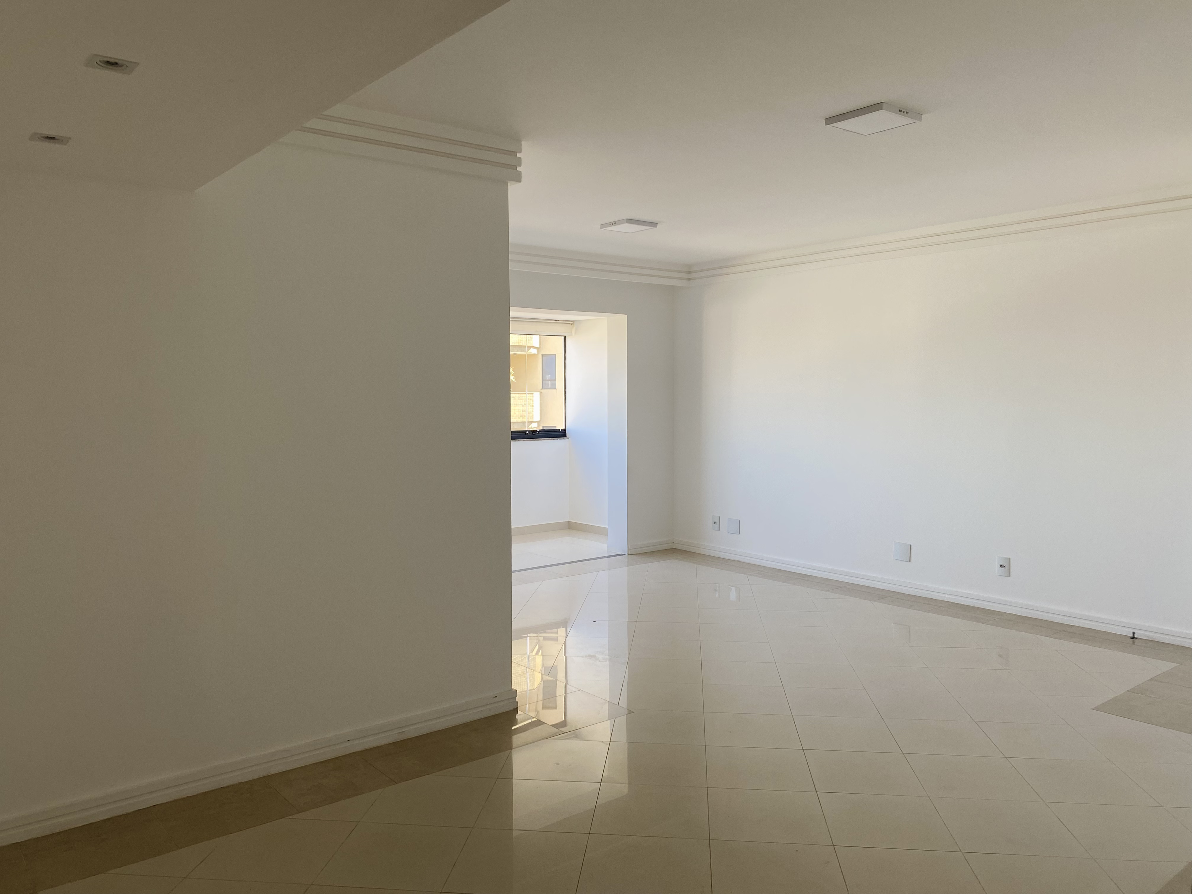 foto do anúncio Edificio Solar Van Gog - Apartamento Reformado