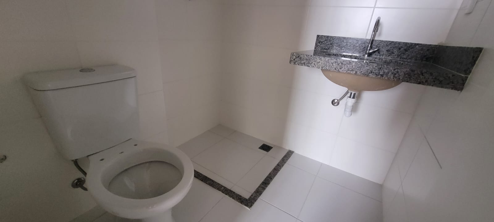 foto do anúncio Torre Santorini - Apt. Nunca habitado 