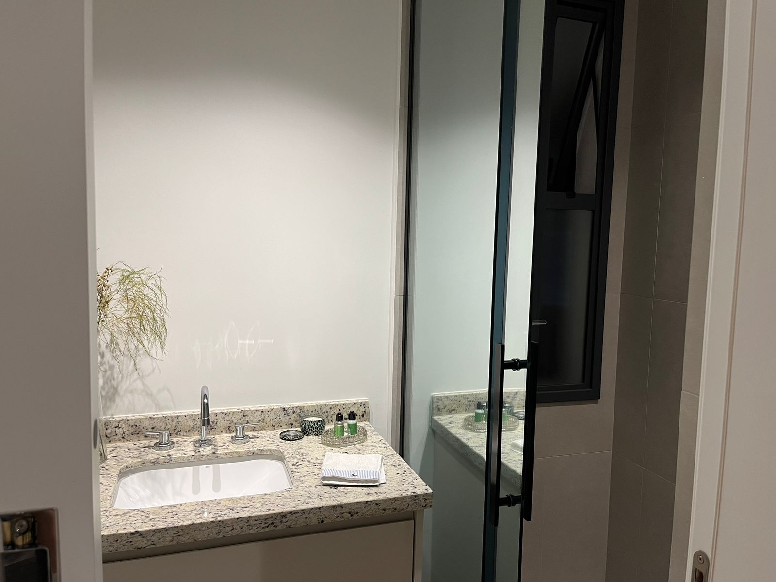 foto do anúncio Freedom Palhano- Apt. Gleba Palhano