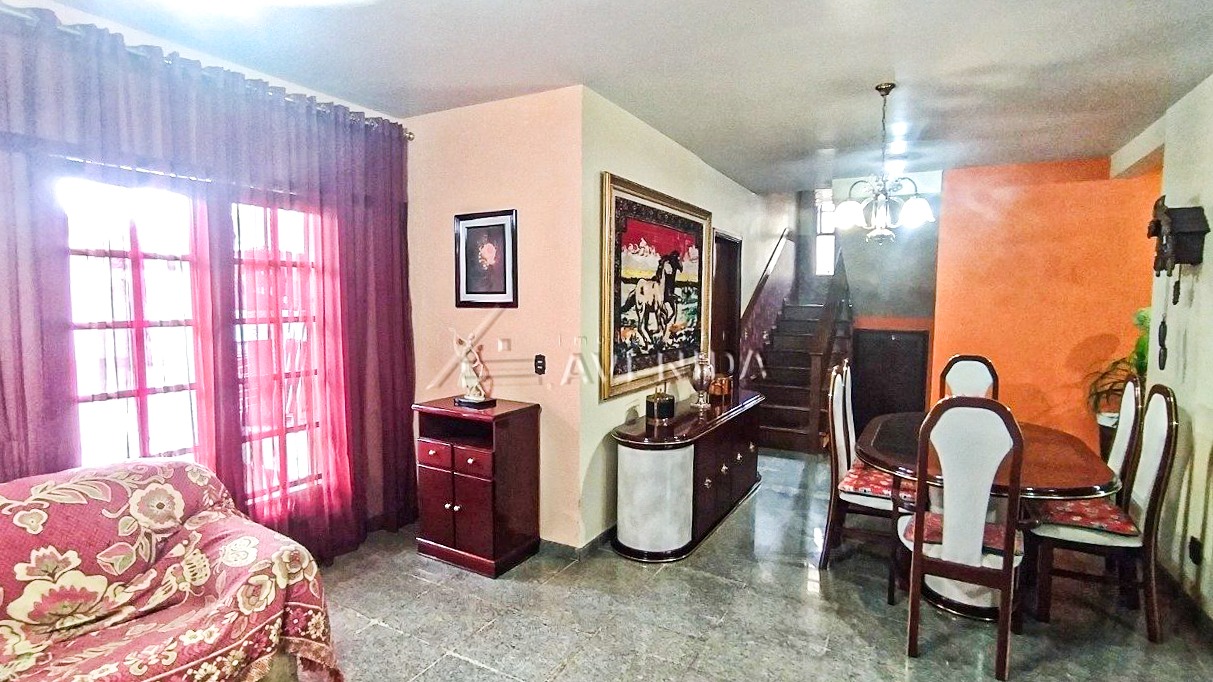 foto do anúncio Casa com 3 Suítes, Piscina e Área Gourmet à Venda no Bairro Lago Parque – Londrina/PR (11257)