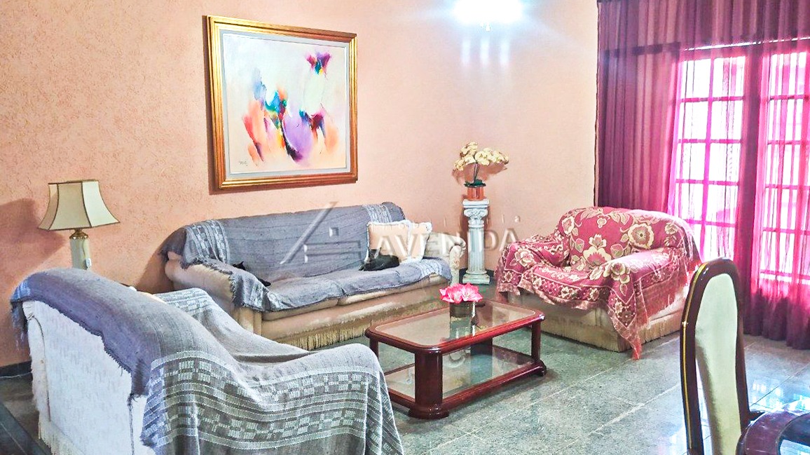 foto do anúncio Casa com 3 Suítes, Piscina e Área Gourmet à Venda no Bairro Lago Parque – Londrina/PR (11257)