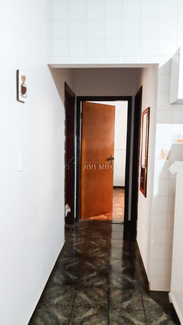 foto do anúncio Sobrado Amplo com 6 Quartos (1 Suíte) e 230 m² à Venda no Jardim Monte Belo – Londrina/PR  (12500)