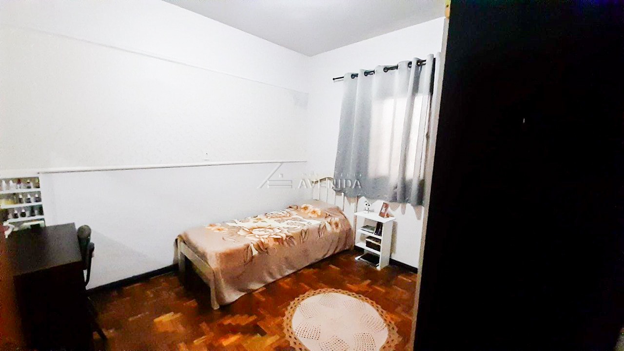 foto do anúncio Sobrado Amplo com 6 Quartos (1 Suíte) e 230 m² à Venda no Jardim Monte Belo – Londrina/PR  (12500)