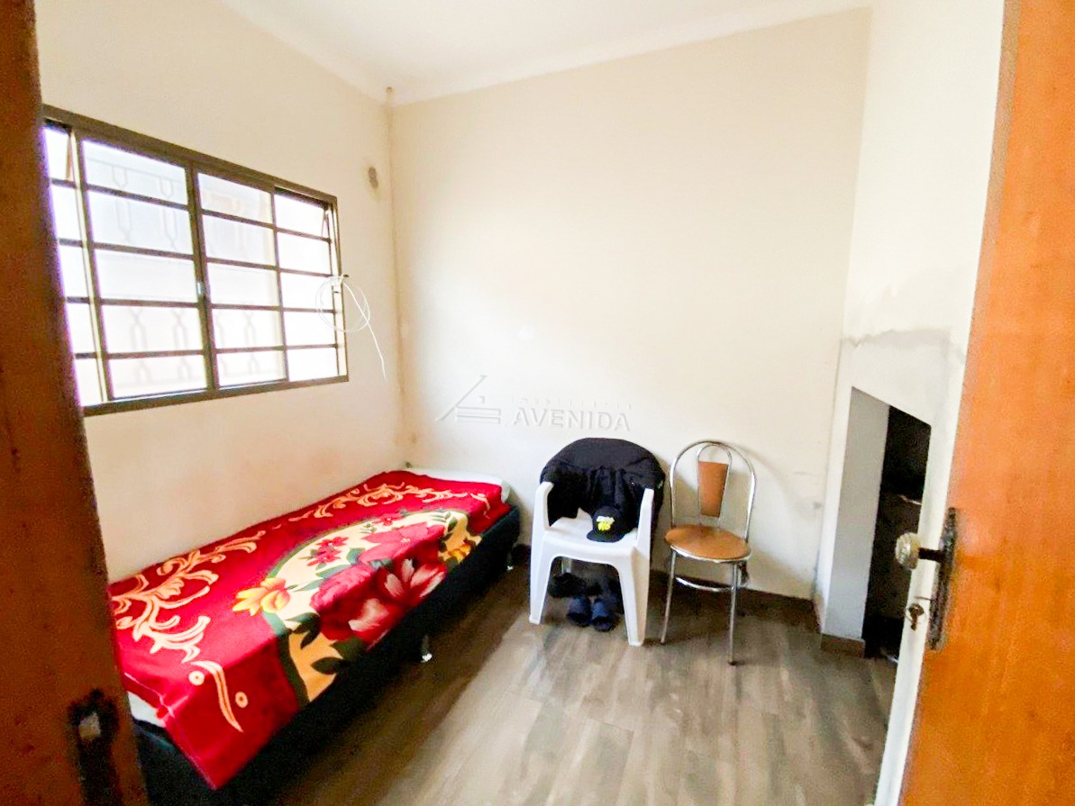 foto do anúncio Sobrado Amplo com 6 Quartos (1 Suíte) e 230 m² à Venda no Jardim Monte Belo – Londrina/PR  (12500)