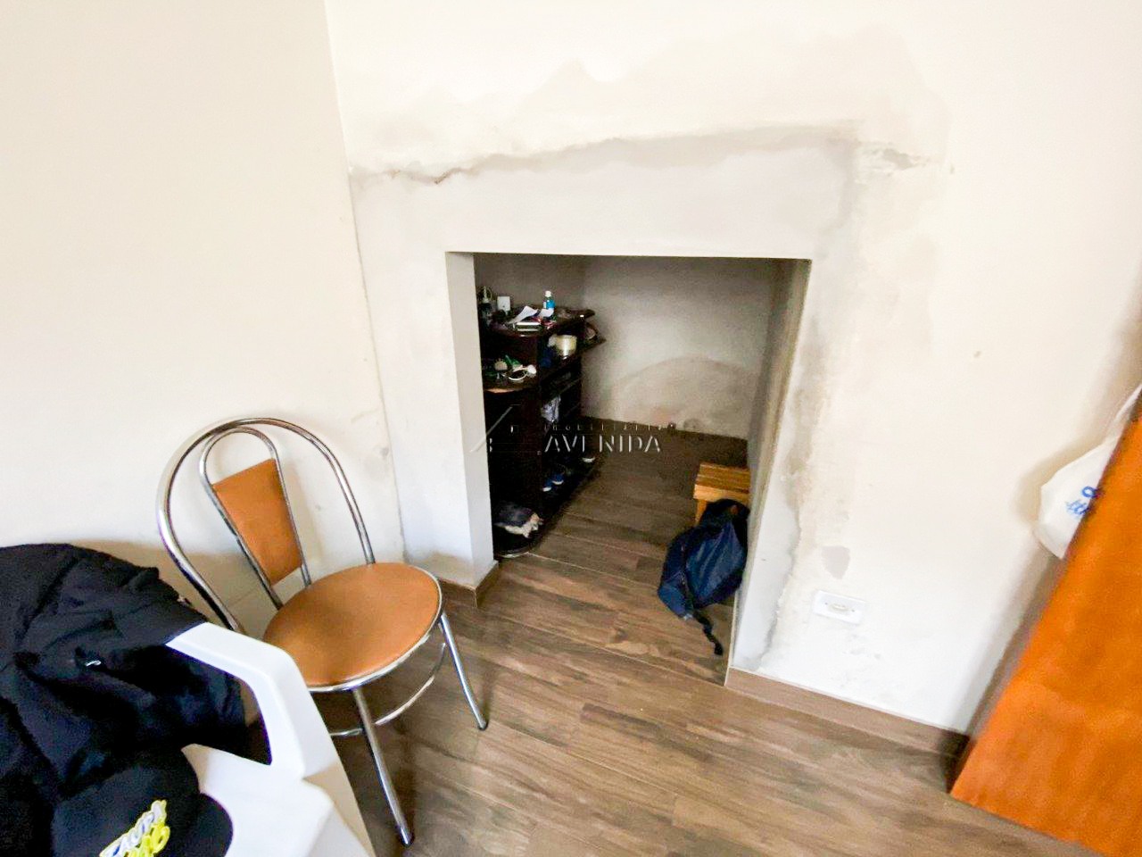 foto do anúncio Sobrado Amplo com 6 Quartos (1 Suíte) e 230 m² à Venda no Jardim Monte Belo – Londrina/PR  (12500)