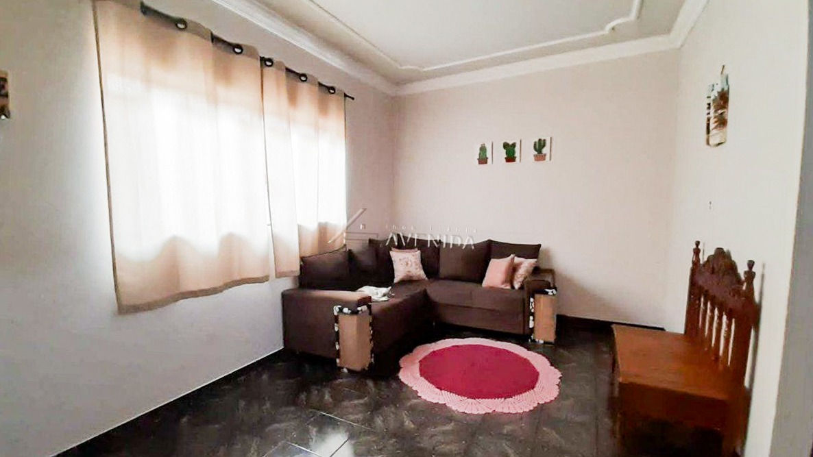 foto do anúncio Sobrado Amplo com 6 Quartos (1 Suíte) e 230 m² à Venda no Jardim Monte Belo – Londrina/PR  (12500)