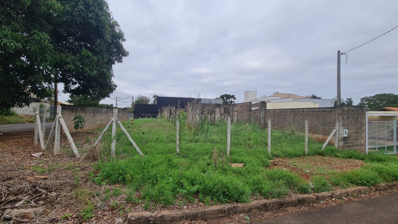 foto do anúncio Terreno de Esquina com 553 m² à Venda no Jardim Itatiaia – Próximo à Av. Harry Prochet, Londrina/PR  (13360)