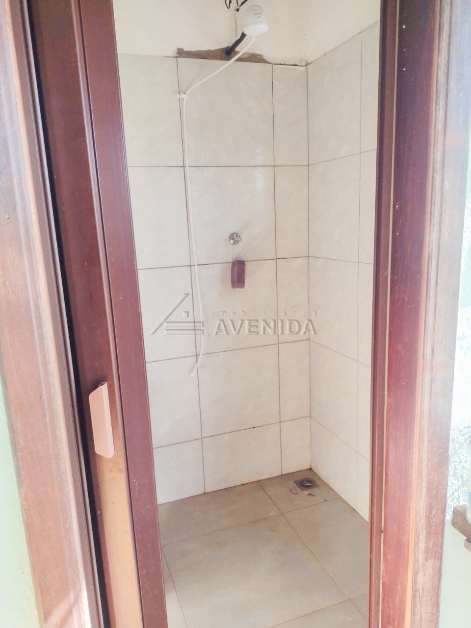 foto do anúncio Chácara com 5.000 m² e Casa Semi-Nova à Venda no Bairro Coroados – Londrina  (12234)