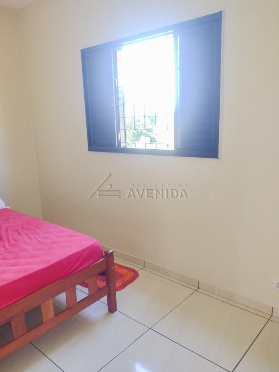 foto do anúncio Chácara com 5.000 m² e Casa Semi-Nova à Venda no Bairro Coroados – Londrina  (12234)