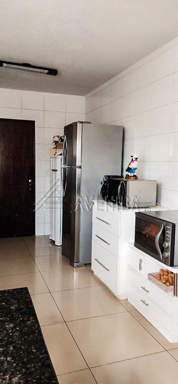 foto do anúncio Apartamento Amplo com 3 Quartos (1 Suíte) à Venda no Centro de Londrina – Edifício Ouro Fino (12086)