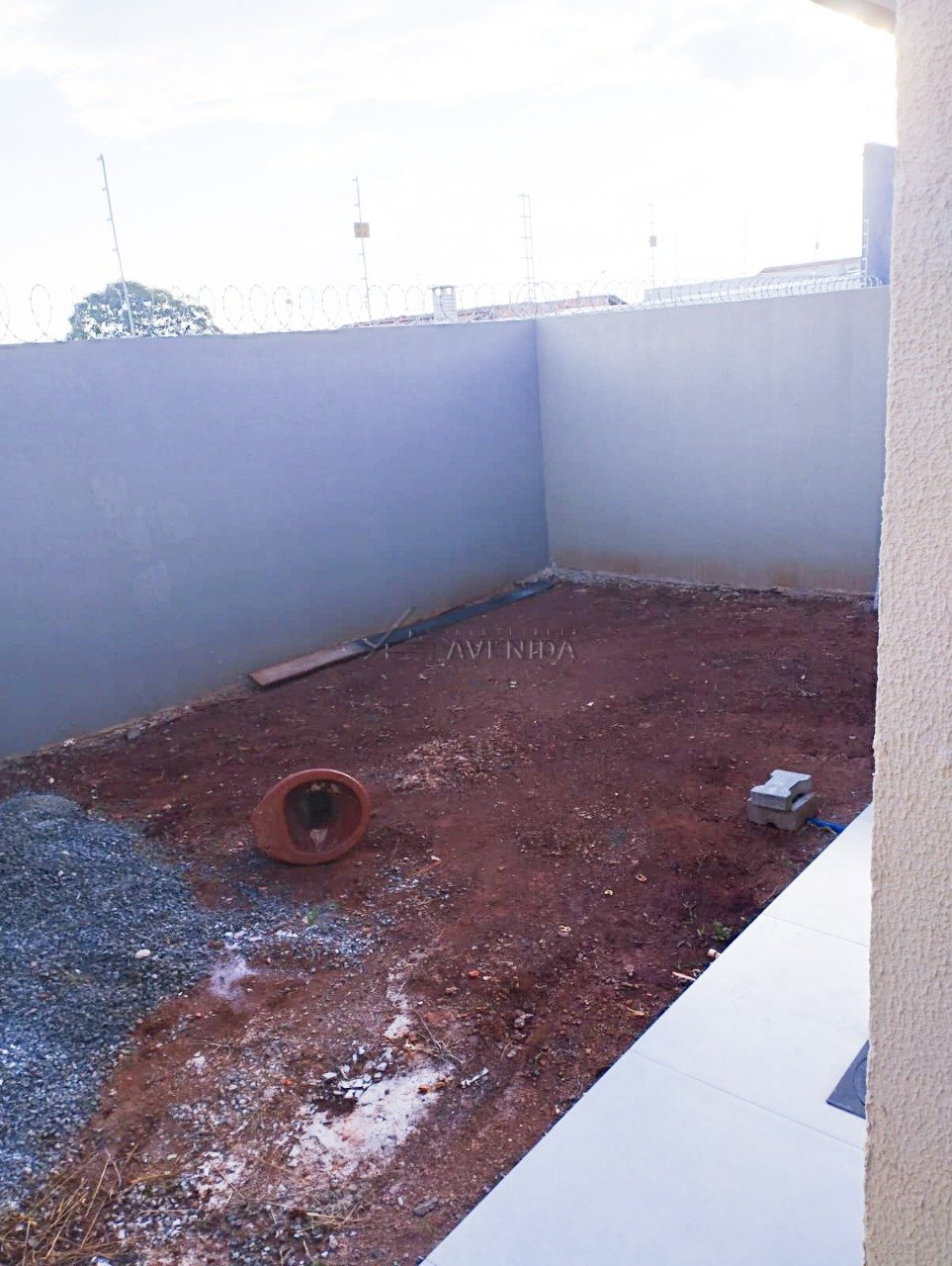 foto do anúncio Sobrado Novo com 3 Quartos (1 Suíte) à Venda no Jardim Columbia – Zona Oeste de Londrina  (13210)