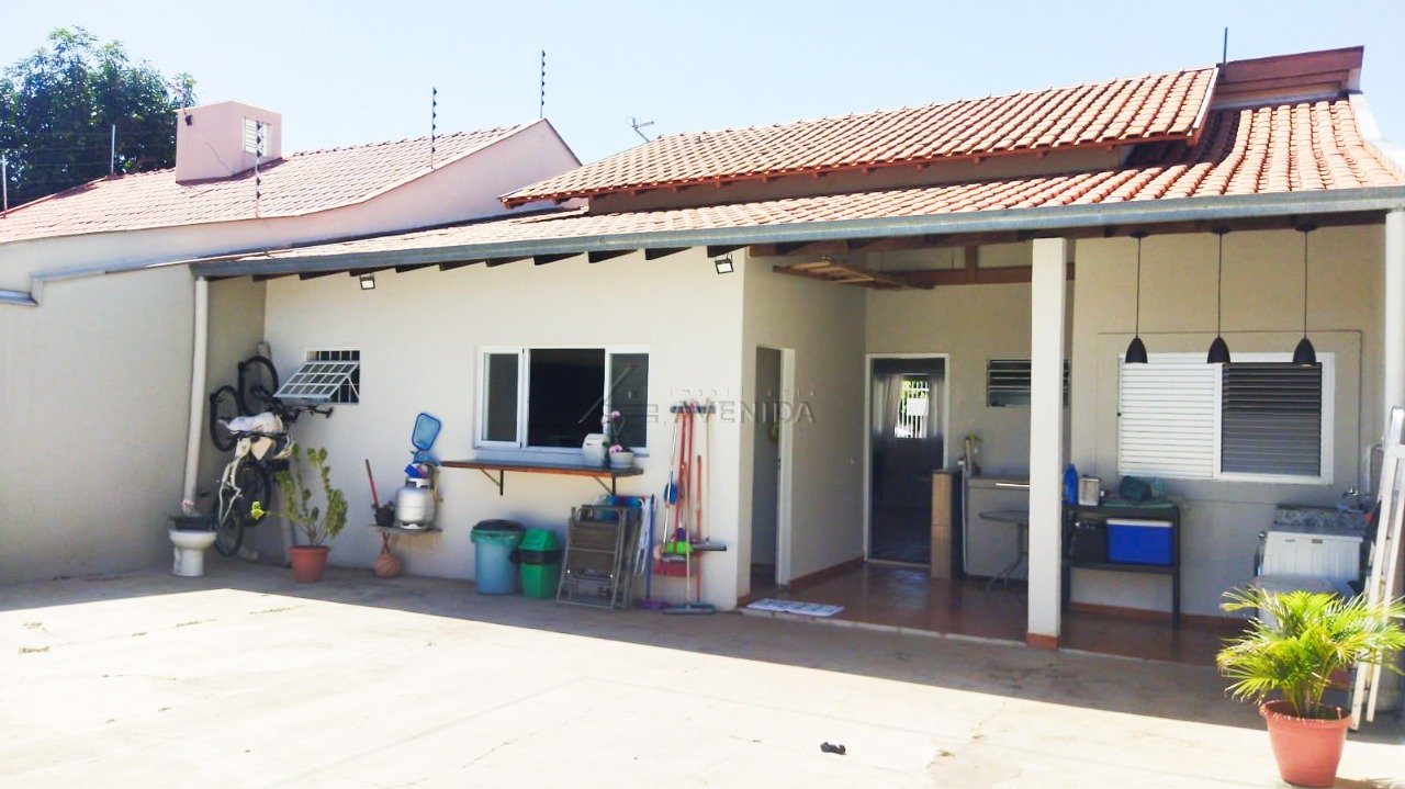 foto do anúncio Casa com 3 Quartos (1 Suíte) à Venda no Bairro José Garcia Molina – Região Norte de Londrina  (13374)