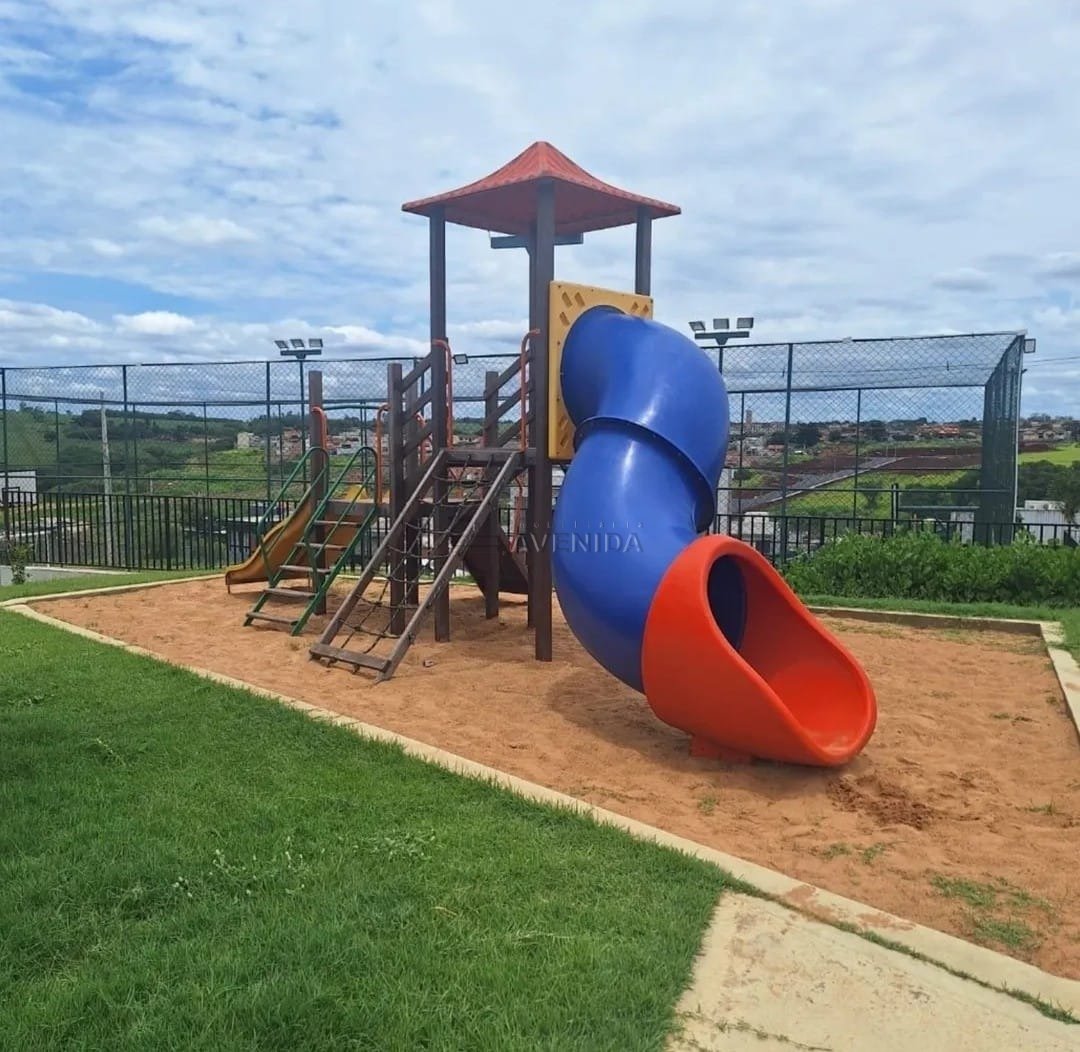 foto do anúncio Terreno à Venda em Condomínio Fechado – 252,96 m² no Parque Tauá Araguari, Região Leste de Londrina (13208)