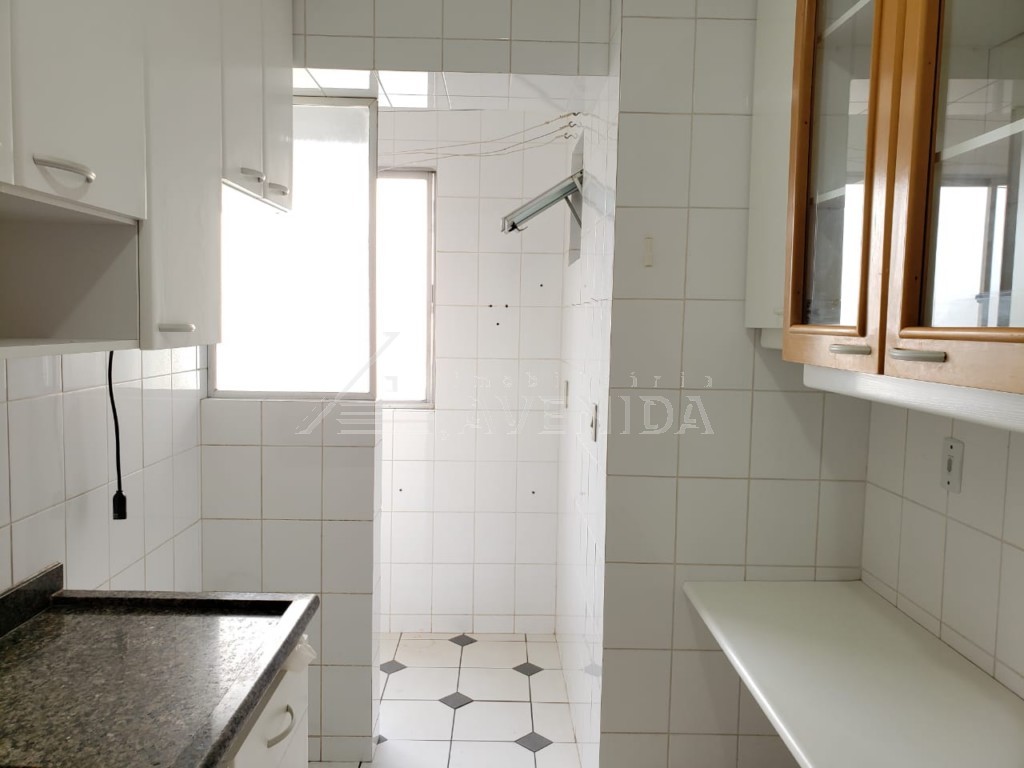 foto do anúncio Apartamento com 3 quartos para venda na Vila Siam em Londrina. (1030)