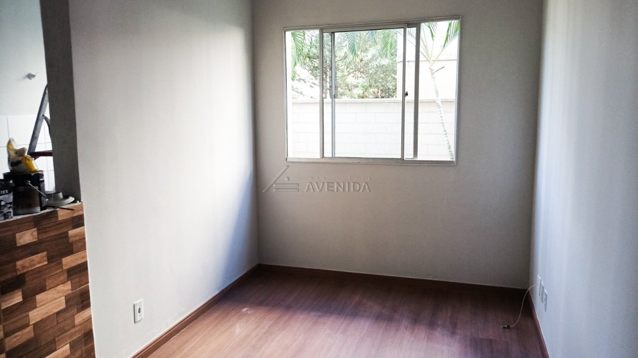 foto do anúncio Apartamento Térreo Reformado com 2 Quartos no Residencial Spazio Luminis – Jardim Montecatini, Cambé (Ref. 13213)