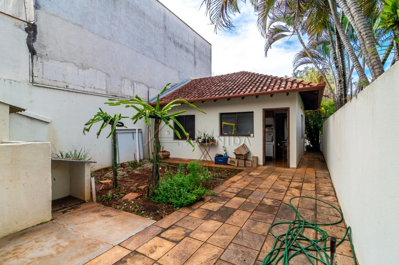 foto do anúncio Casa à Beira do Lago com 4 Quartos – 1.300m² no Jardim do Lago, Londrina (Ref. 11884)