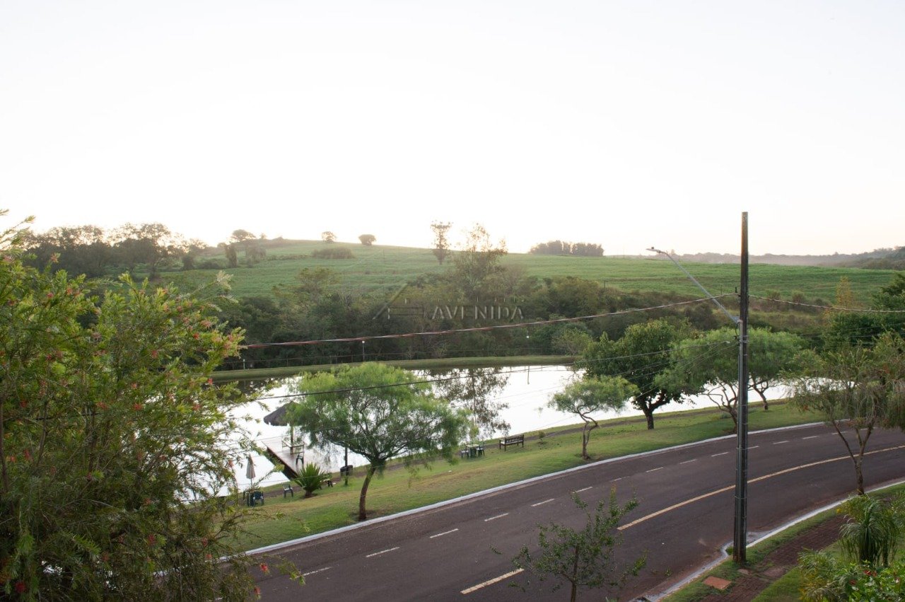 foto do anúncio Casa de Alto Padrão à Venda no Condomínio Royal Forest – Londrina (Ref. 12819)