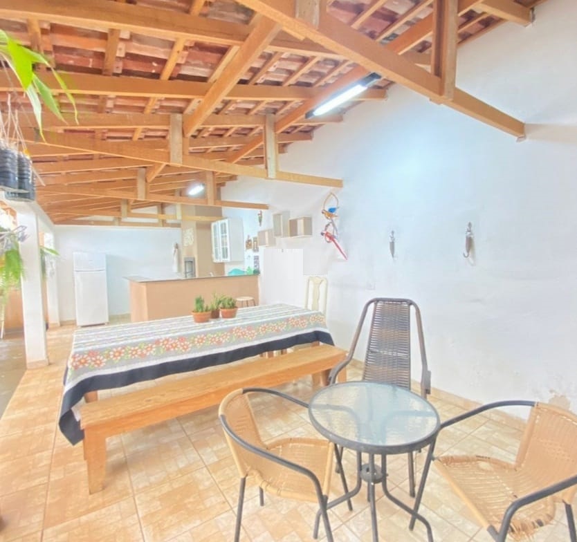 foto do anúncio | Casa | Jardim Alvorada | à venda | 4 quartos | 2 vagas | Londrina