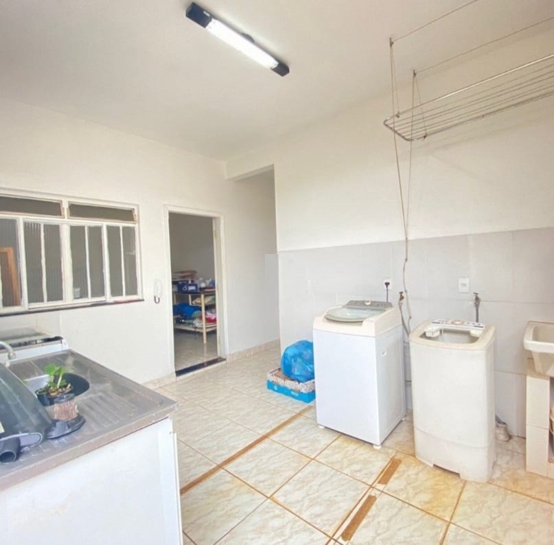 foto do anúncio | Casa | Jardim Alvorada | à venda | 4 quartos | 2 vagas | Londrina