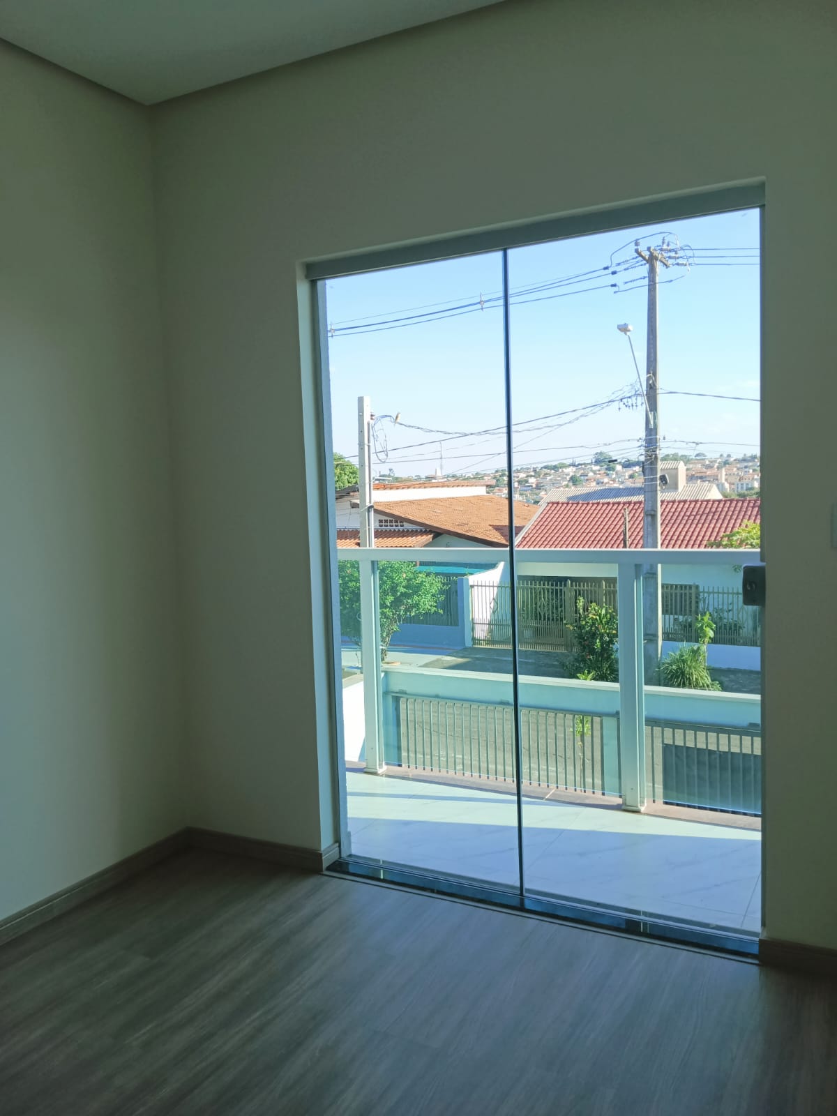 foto do anúncio Casa | Jardim Bandeirantes | à venda | 3 quartos | 4 vagas | Londrina