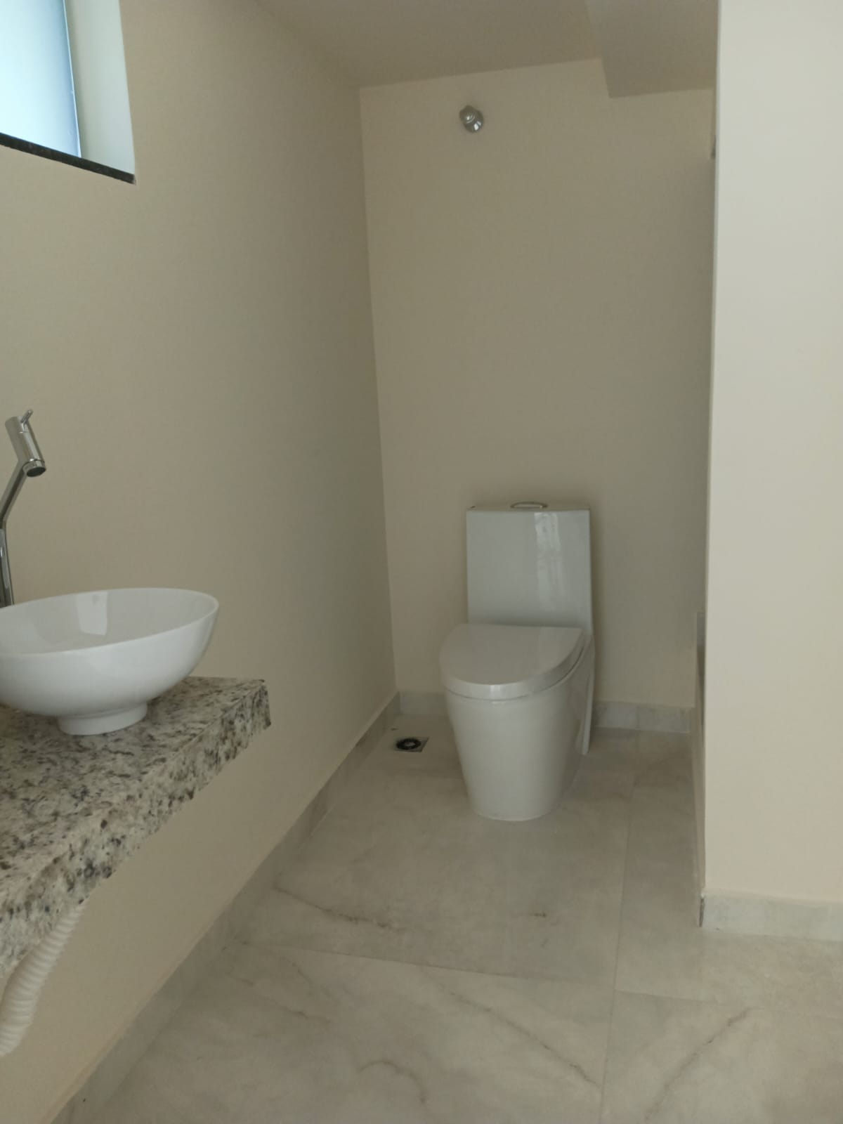 foto do anúncio Casa | Jardim Bandeirantes | à venda | 3 quartos | 4 vagas | Londrina