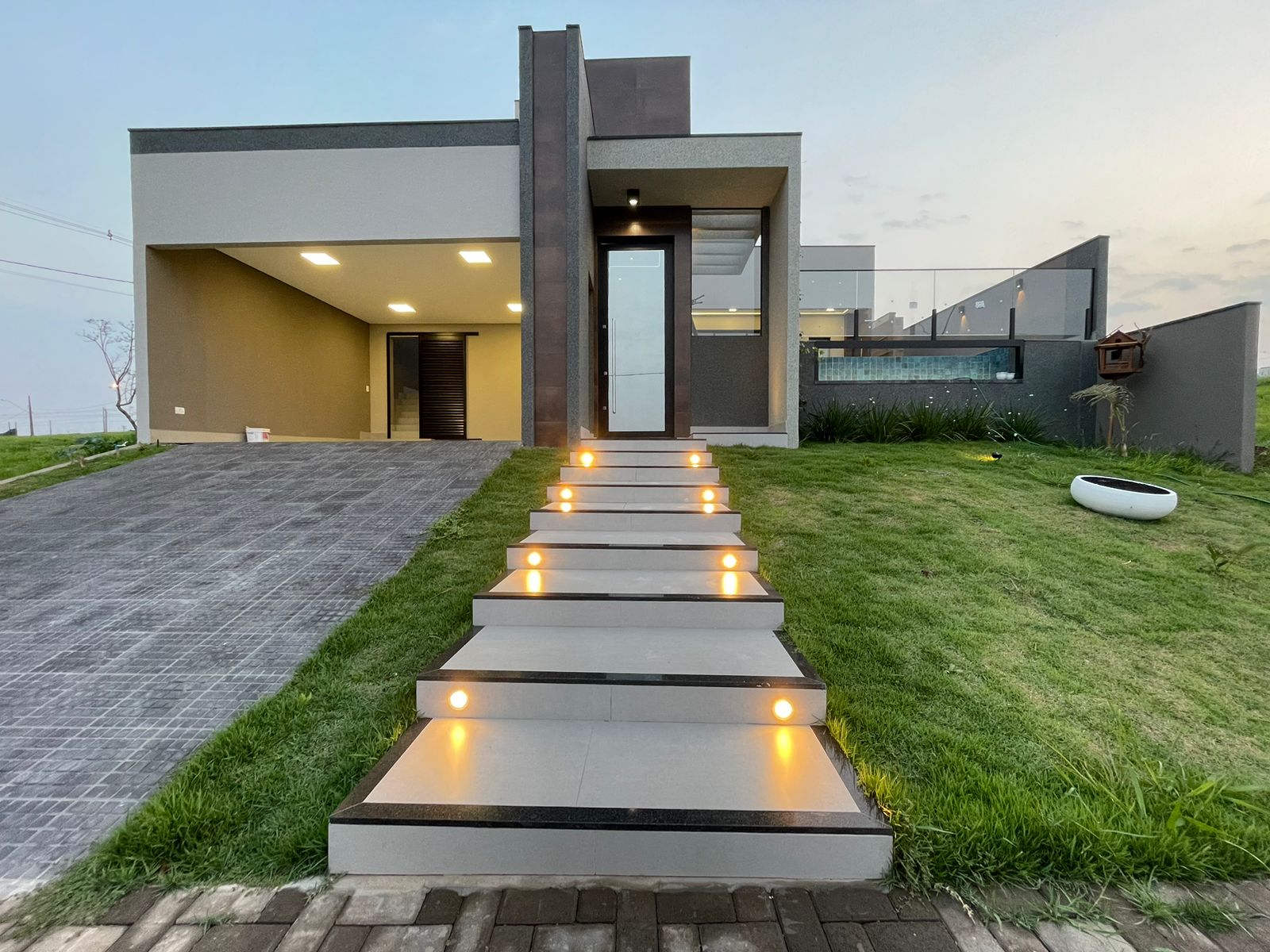 foto do anúncio Campos do Conde Veredas | Casa em condomínio | Jardim Tarobá | à venda | 3 quartos | 4 vagas | Cambé